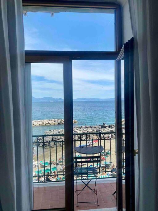 Il Richiamo Del Mare Villa Napoli Eksteriør bilde