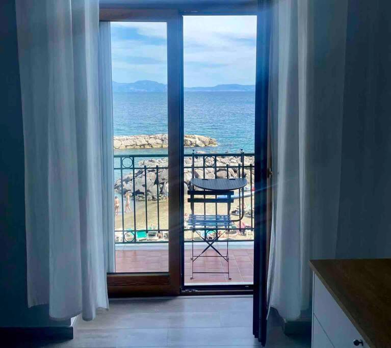 Il Richiamo Del Mare Villa Napoli Eksteriør bilde